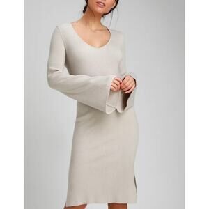 Lulus Womens M Jourdaine Taupe Bell Sleeve Sweater Dress‎ V-Neck Fall Stretchy